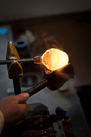 Gläser Josephinenhütte Herstellung 1