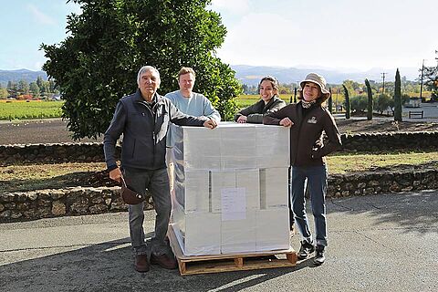 Winzerfamilie auf dem Weingut Cathaird Wineyard