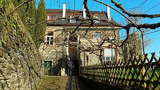 Beim Weingut Vollenweider