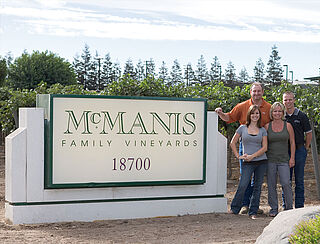 McManis McManis Familienportrait