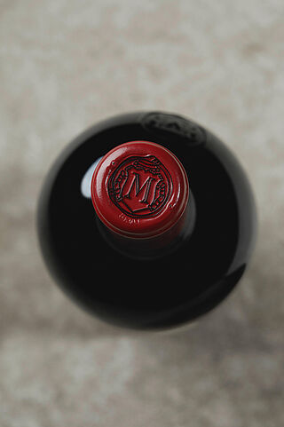 Kapsel einer Weinflasche