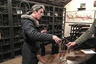 Weinverkostung im Weinkeller Pierre Morey