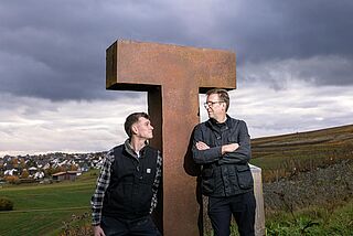 Dr. Martin Tesch mit seinem Sohn Johannes Dr. Martin Tesch mit seinem Sohn Johannes