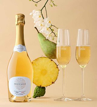 Ein Wein von French Bloom wird präsentiert