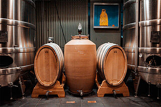 Weinfässer Domaine Pelle