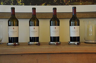 Verité Weinflaschen