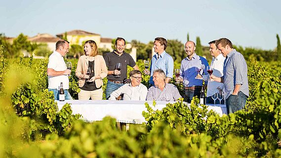 Weinfeld, Weinprobe auf dem Weingut