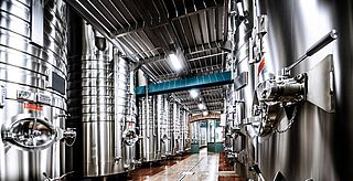 Stahltanks bei Billecart Salmon