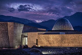 Bodega Zuccardi vingård om natten