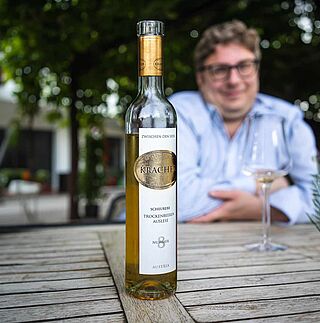 Gerhard vom Weingut Kracher aus Österreich