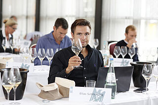 Elias Schlichting Verkostung VDP