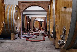 Weinkeller der Weinberge der Weinkeller der Produttori del Barbaresco Weinkeller der Weinberge der Weinkeller der Produttori del Barbaresco