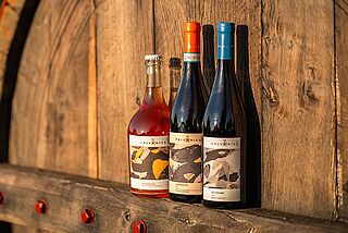 Udvalg af vinflasker La Follonica Udvalg af vinflasker La Follonica