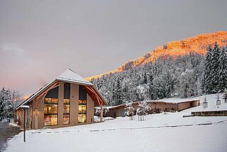 Das Weingut Chartreuse bei Schnee im Winter