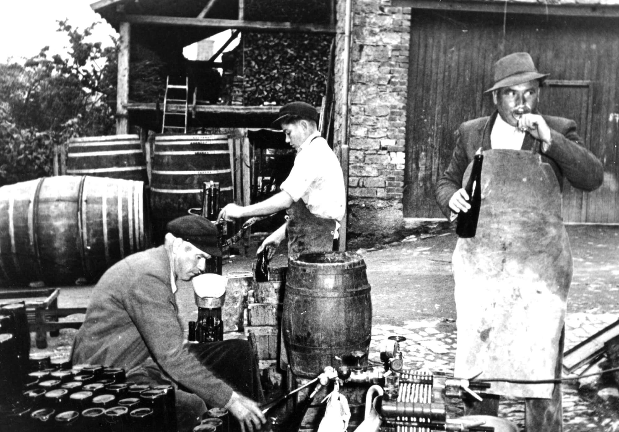 Peter Lauer, Abfüllung der Weine in den 50ern