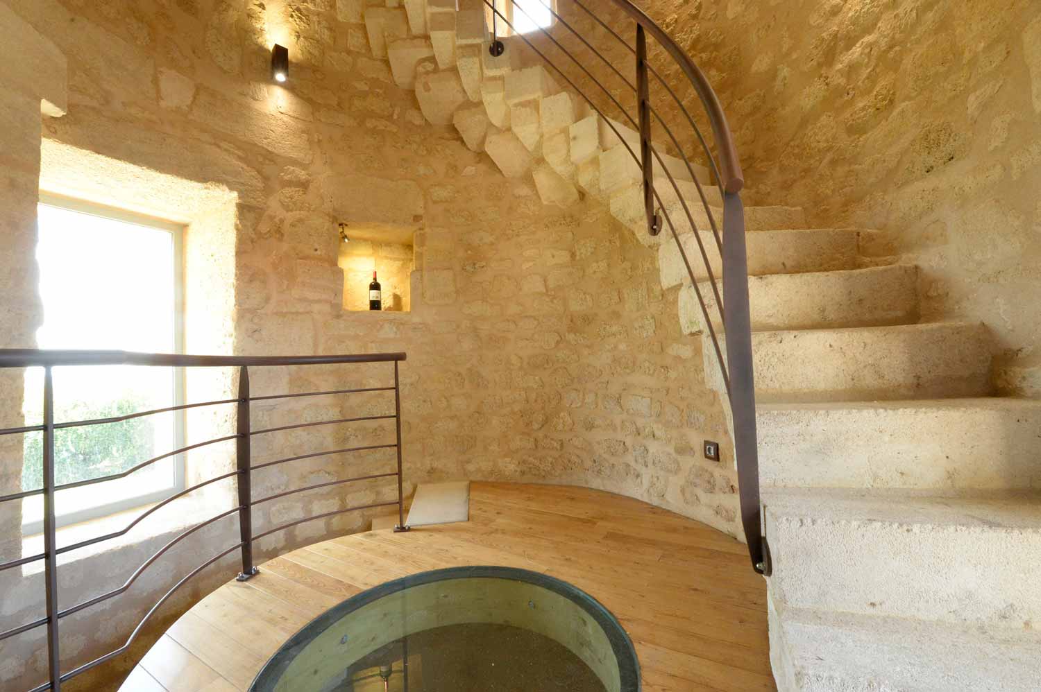 Moulin Eyquem Turm Innenansicht