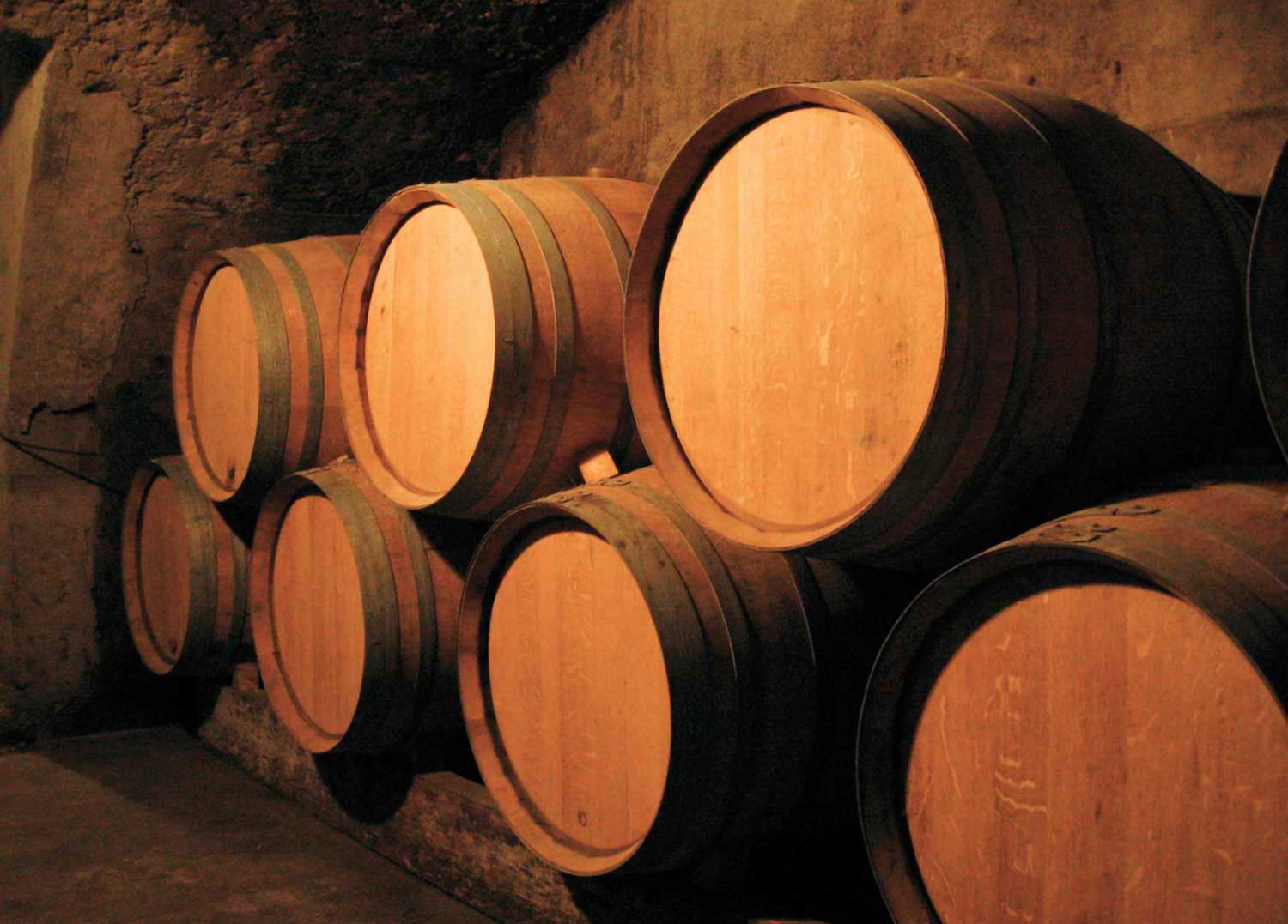 Weinkeller, Weinfaesser La Grande Clotte
