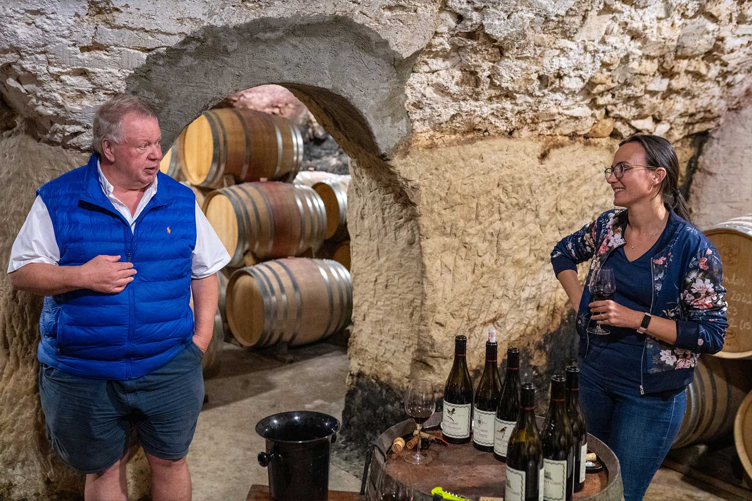 Weinprobe im Weinkeller Château de Saint Cosme mit Heiner Lobenberg