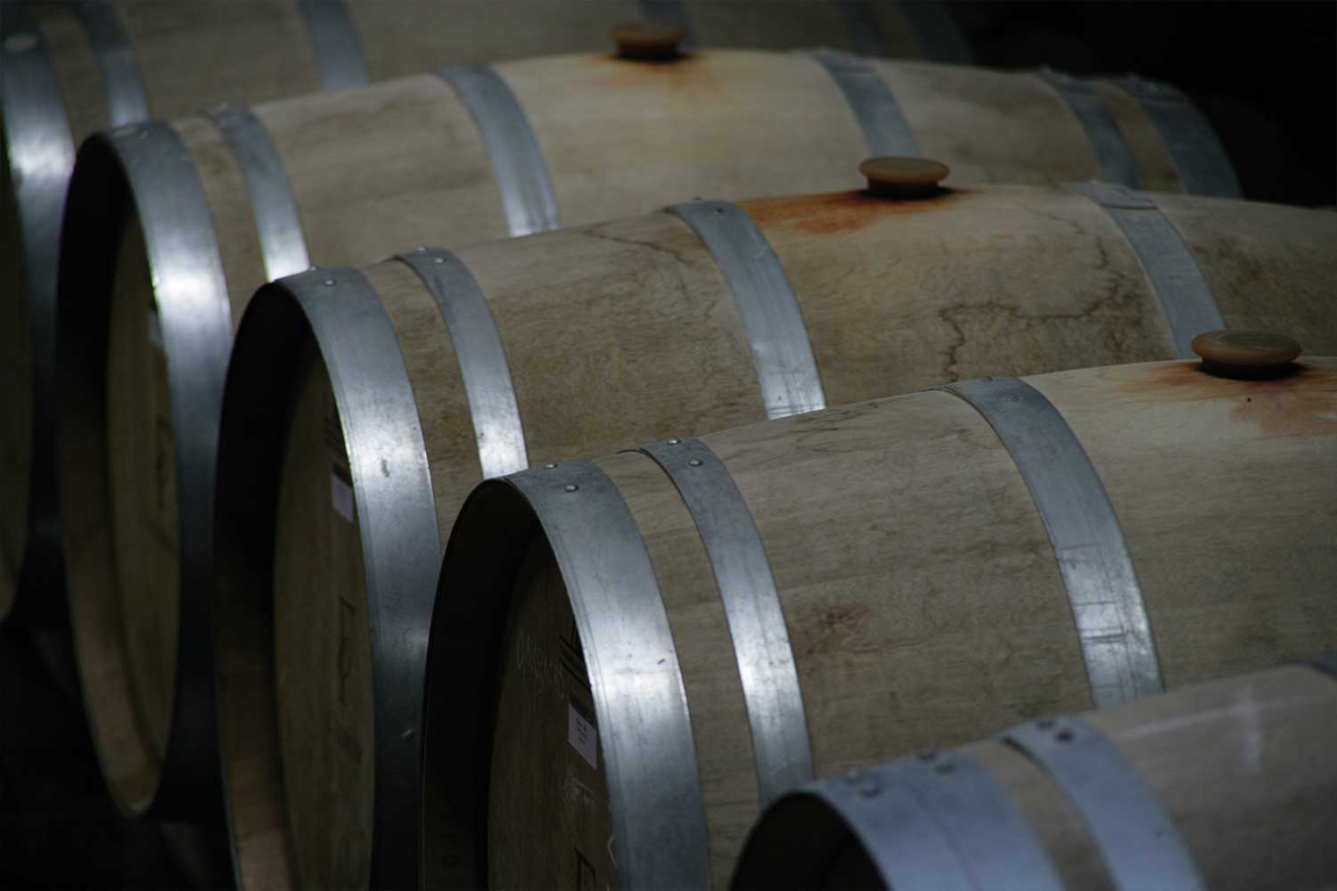 Weinkeller der Bodegas Remelluri by Telmo Rodriguez